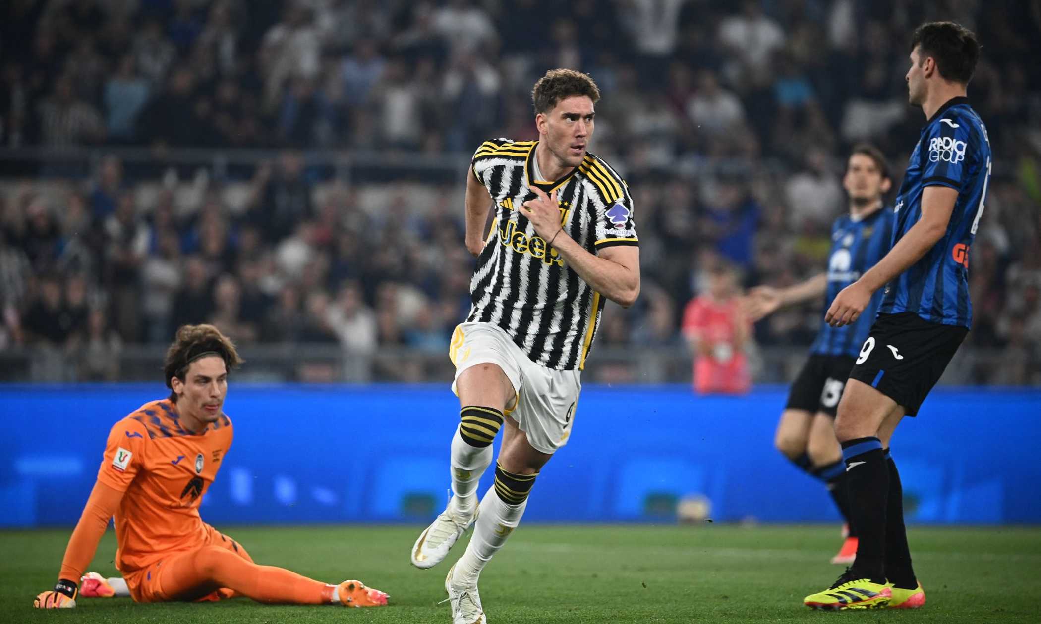 E' la notte di Dusan Vlahovic: cancella la falsa narrazione ed entra nella storia! La Juve ha il suo campione