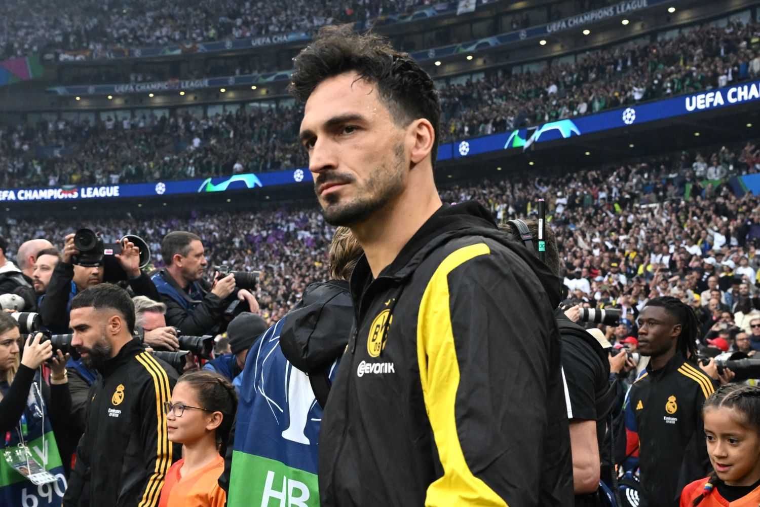 Tuttosport - Hummels offerto alla Juventus: la posizione dei bianconeri