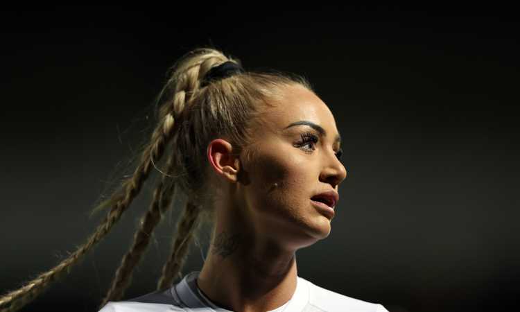 Alisha Lehmann: 'Felicissima di essere alla Juventus Women. Quando ho visto i tifosi al JMedical...'