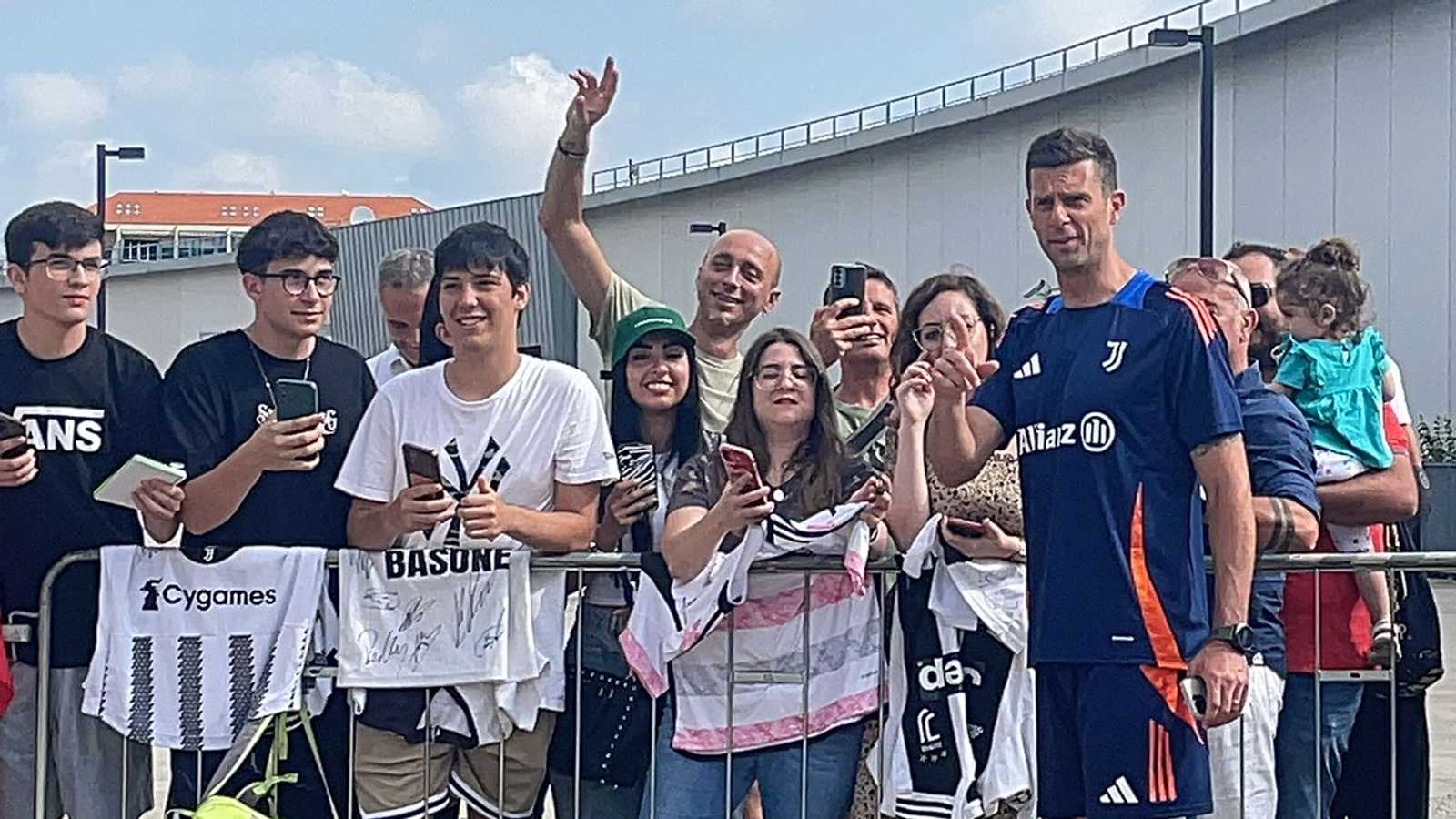 Juventus, al JMedical anche Lozano e Colinet: ecco chi sono VIDEO