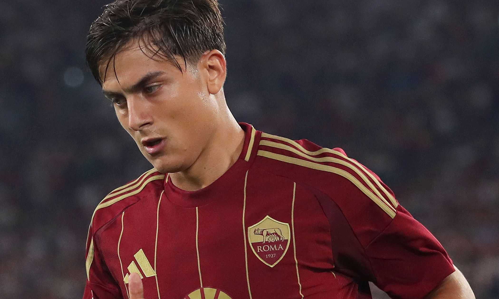 Juventus-Roma, Paulo Dybala entra in campo: la reazione dello Stadium