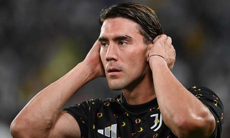 Juventus, Giuntoli rilancia, la posizione di Dusan Vlahovic e il precedente Chiesa: le ultime sul rinnovo