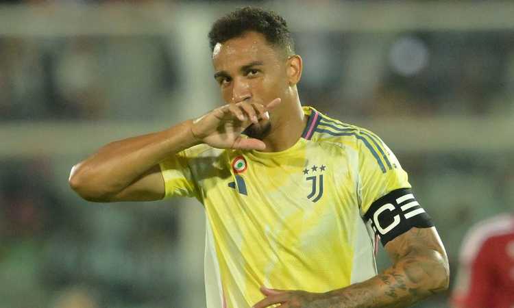 Danilo, trattativa con la Juventus per la clausola rinnovo: cosa c'è dietro il gesto del capitano