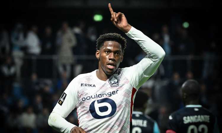 Juventus, accelerata di mercato: contatto diretto per Jonathan David