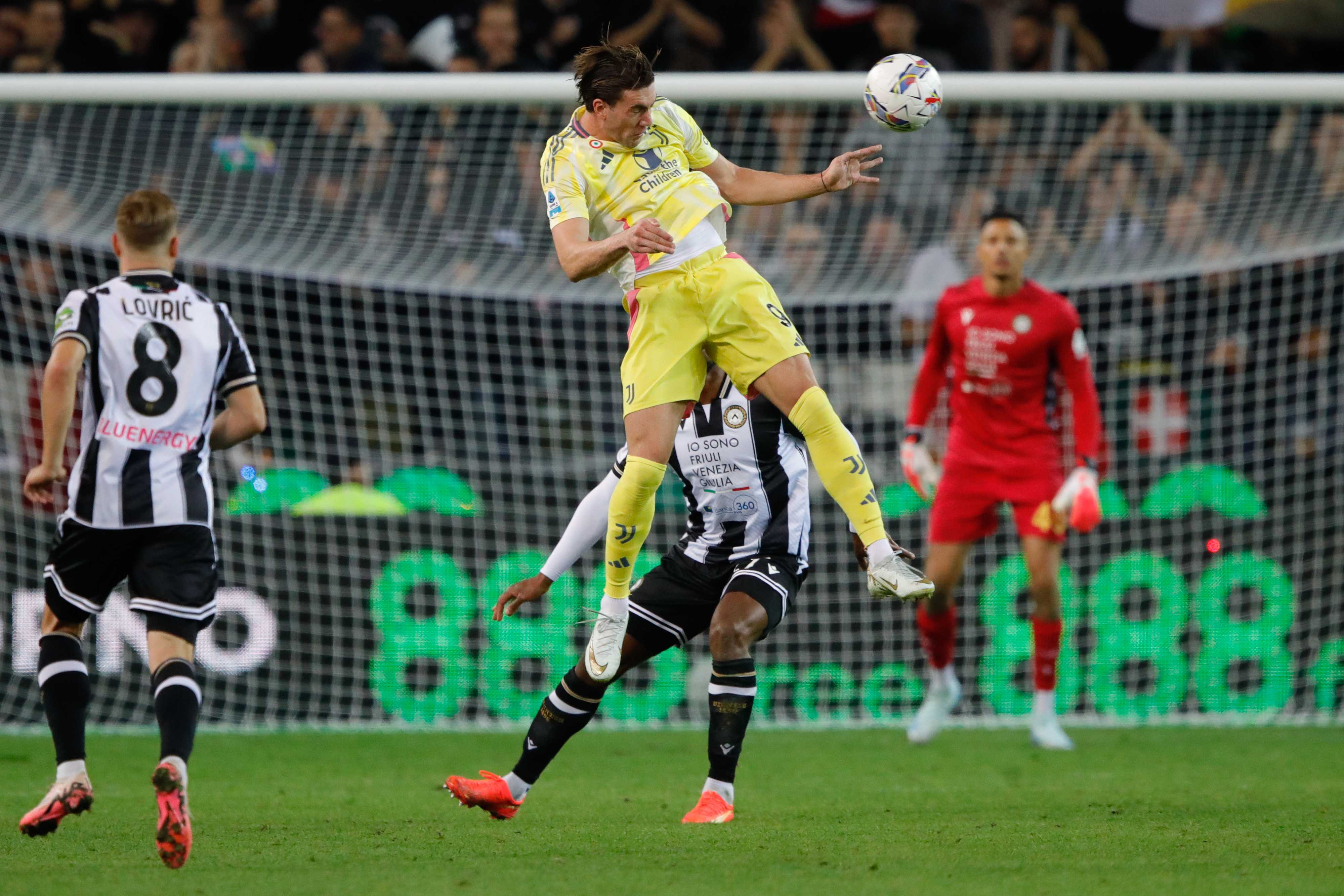 Vlahovic fuori al 71' in Udinese-Juventus: chi gioca al suo posto in attacco?