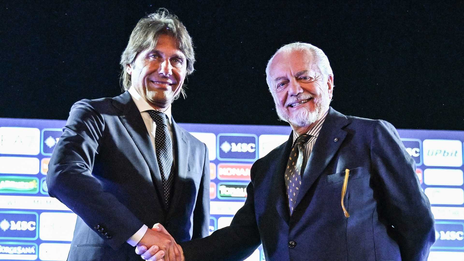De Laurentiis a Conte: 'Ti auguro di continuare a ottenere successi'. Parole di addio? 