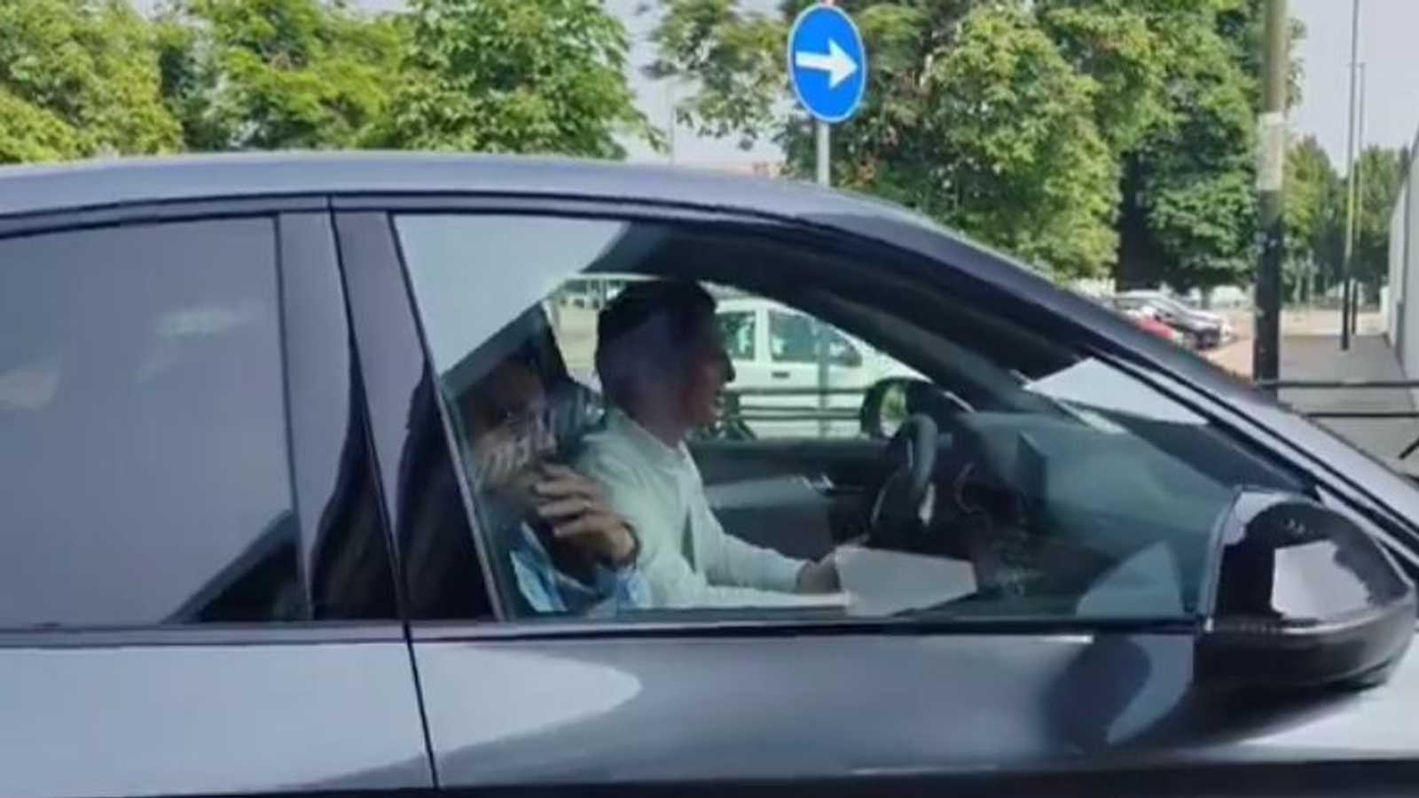Juventus: Seric, agente di Tudor, è arrivato alla Continassa VIDEO